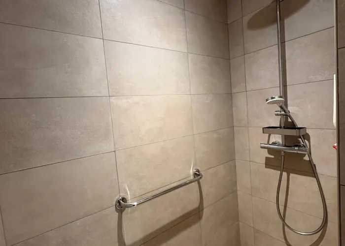 La Maison Pres De La Fontaine Paisible 1 住宿加早餐酒店 Lepanges-sur-Vologne